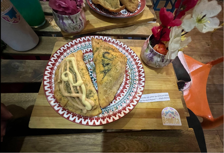 Empanadas servidas en La Bendita